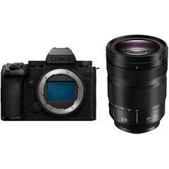 PANASONIC Lumix S5 II X + S 24-105mm f/4 Macro O.I.SPANASONIC Lumix S5 II X + S 24-105mm f/4 Macro O.I.S
